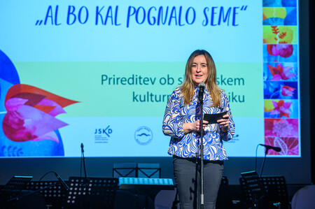 Slavnostna govornica, ambasadorka kulture Občine Ivančna Gorica Dragica Šteh