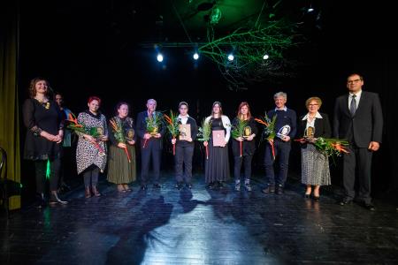 FOTO: Praznik slovenske kulture praznovali z mladimi ustvarjalci »Pod lipo zeleno«  