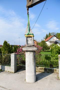 07