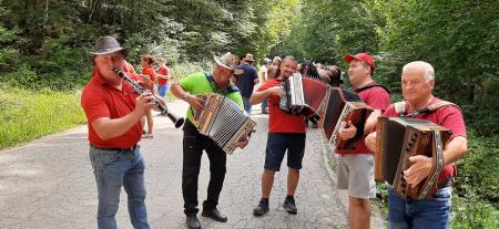 c1_20220820_120509_-182c6301aeb_3