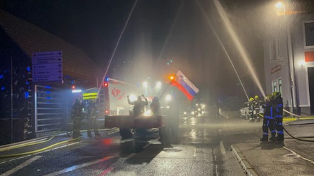 abcfd09a-0ed8-436c-98e5-aaad9481f1e2